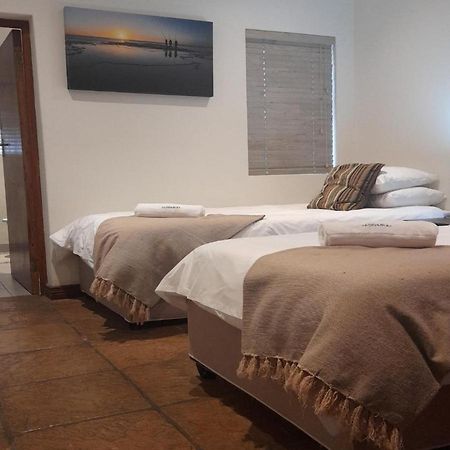 Paddabult Self Catering Cottages Paarl Esterno foto