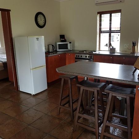 Paddabult Self Catering Cottages Paarl Esterno foto