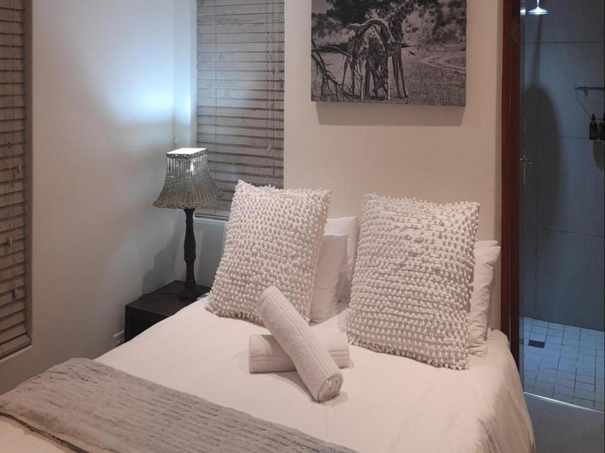 Paddabult Self Catering Cottages Paarl Esterno foto